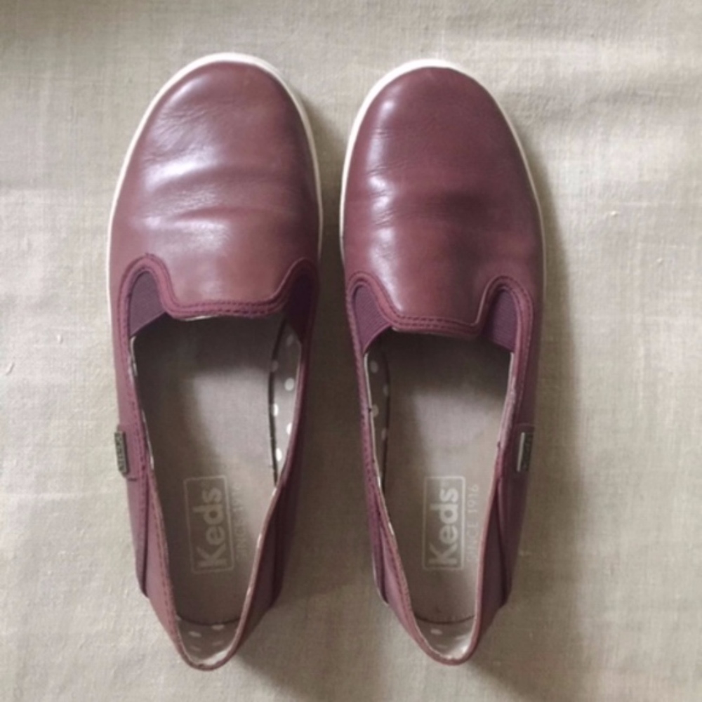 Keds Leather Crashback Slip-On Sneakers (Size 5)